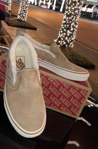 vans furry vans furry