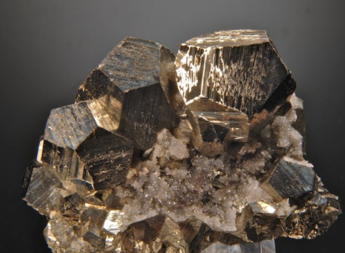 geometrymatters:Pyrite and magnetite minerals