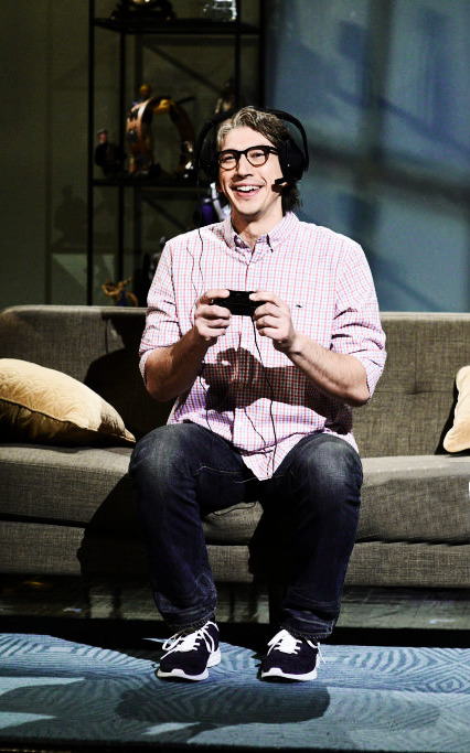 drivercentral:Adam Driver as William McTavish during ‘Fortnite...