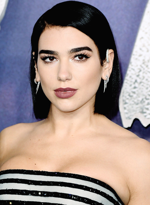 duahlipas: Dua Lipa at the Alita: Battle Angel premiere in...