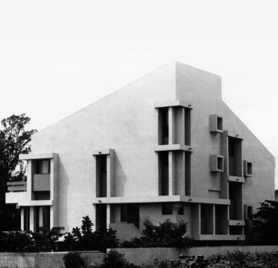 architectureofdoom:<br /><br />onsomething<br /><br />Pancho Guedes |  Boesch House, 1968 Maputo.<br /><br />