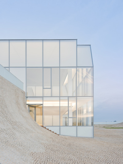 vvvision:<br /><br />Steven Holl<br />