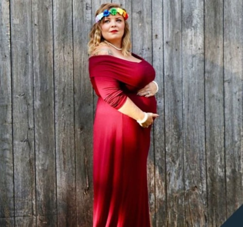 gossipvideos:Hollywood Gossip - Catelynn Lowell: Pregnant with...