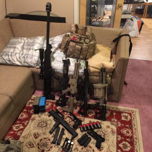 Time to pack some gear. I guess I have some issues :p#airsoft...