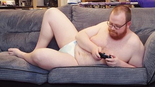 winni36:islandbeef:No pee breaks when gaming padded!Finde...