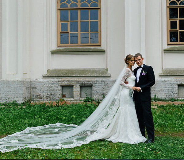 Marie Claire On Yahoo The Most Beautiful Celebrity Wedding Dresses