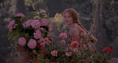 lost-in-periodrama:Enchanted April, 1991, dir Mike Newell 