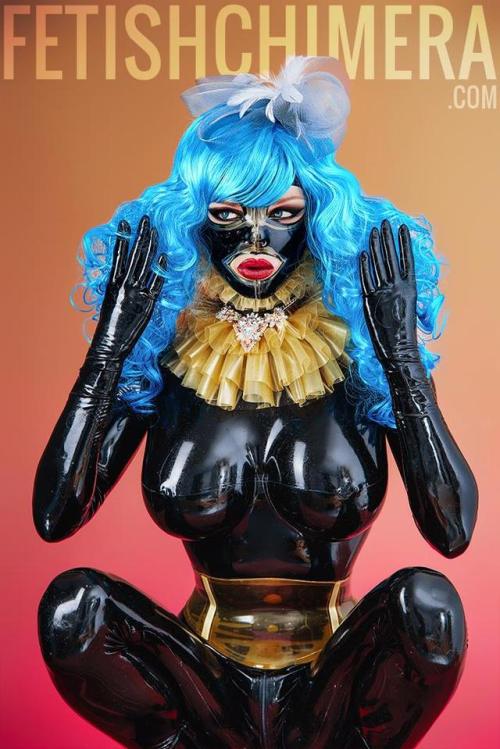 latexcatsuitlove:Kylie Marilyn 【Latex Goddess & Miss...