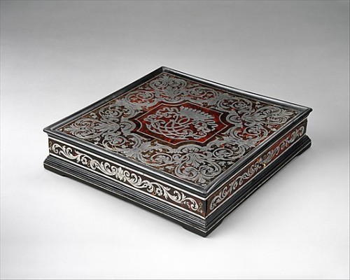 history writing box 1710s accessories