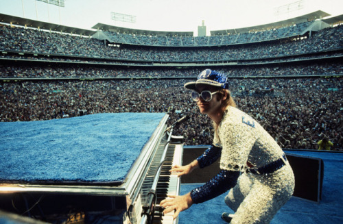 Elton John Dodger Stadium 1975 los angeles concert rock and roll pianist piano man sir elton john 1970s fashion 1970s pop culture icon legend vintage retro 70s fashion 70s music baseball