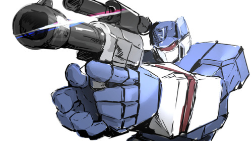 lisoundy:shooting Megatron [source on pixiv]