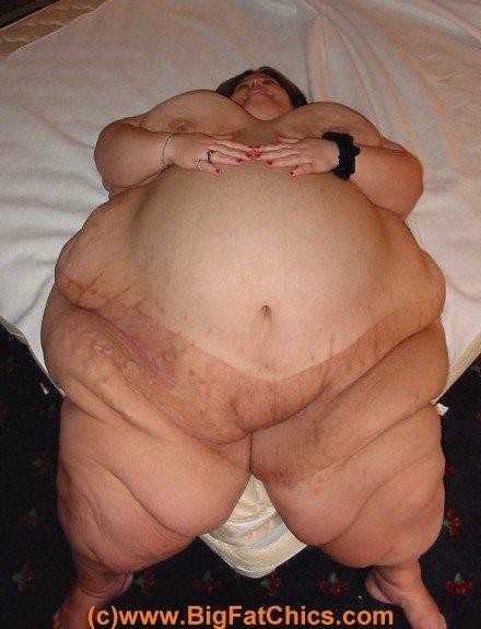 Very fat girl fucking