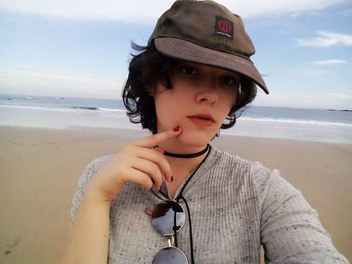 lotsofits autumn days beachy beach in fall is beautiful i just loved this day peachisty jee-zuss cloudybub coziepeach heyalien heymilla heyisac frizzhle