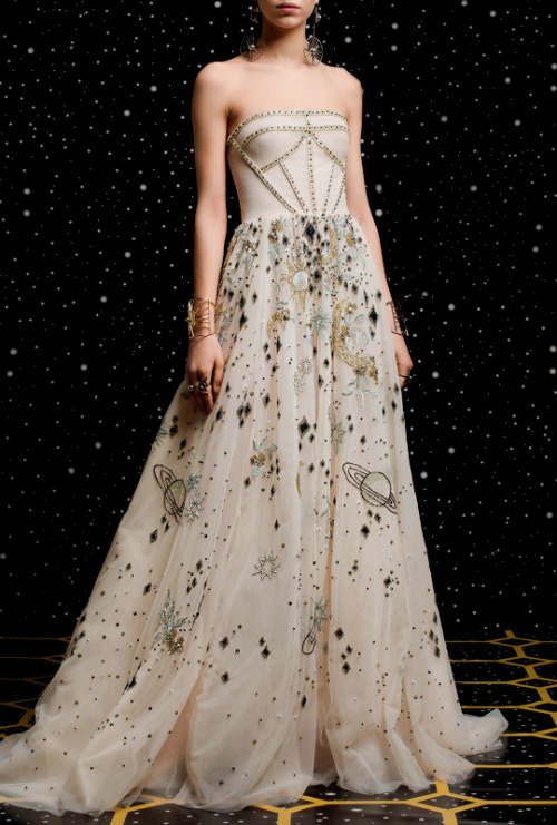 chandelyer:Georges Hobeika fall 2018 rtw part one