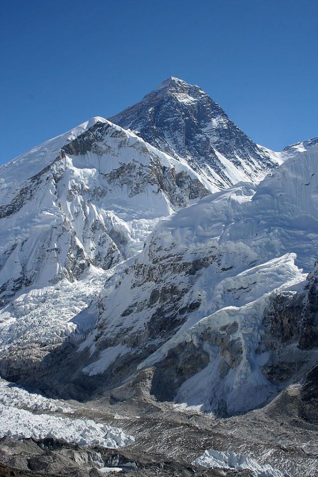 khumbu glacier