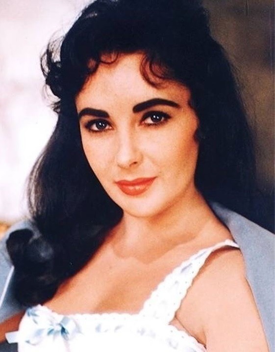 Elizabeth Rosemond Taylor Burton