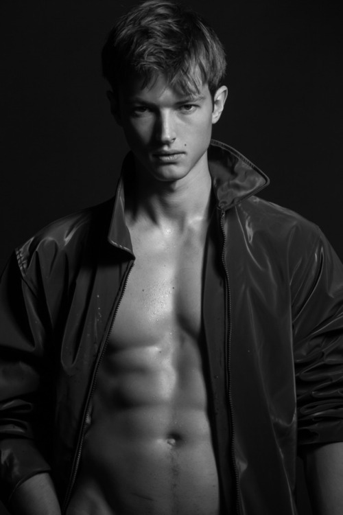 hotguys4hotguys:Model | Abel van Oeveren 