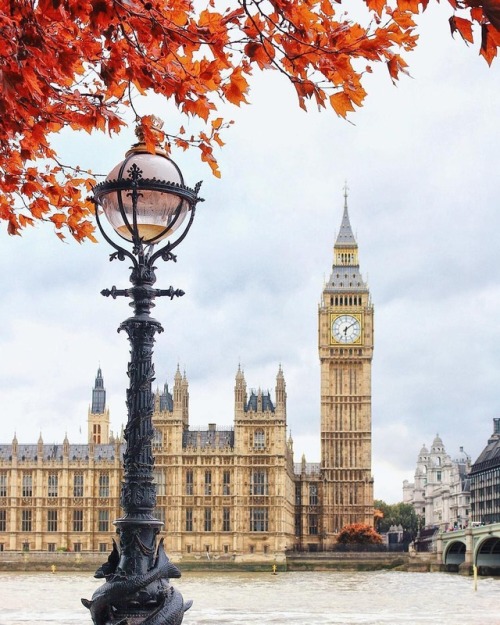 sabonhomeblog:London: @manoleas