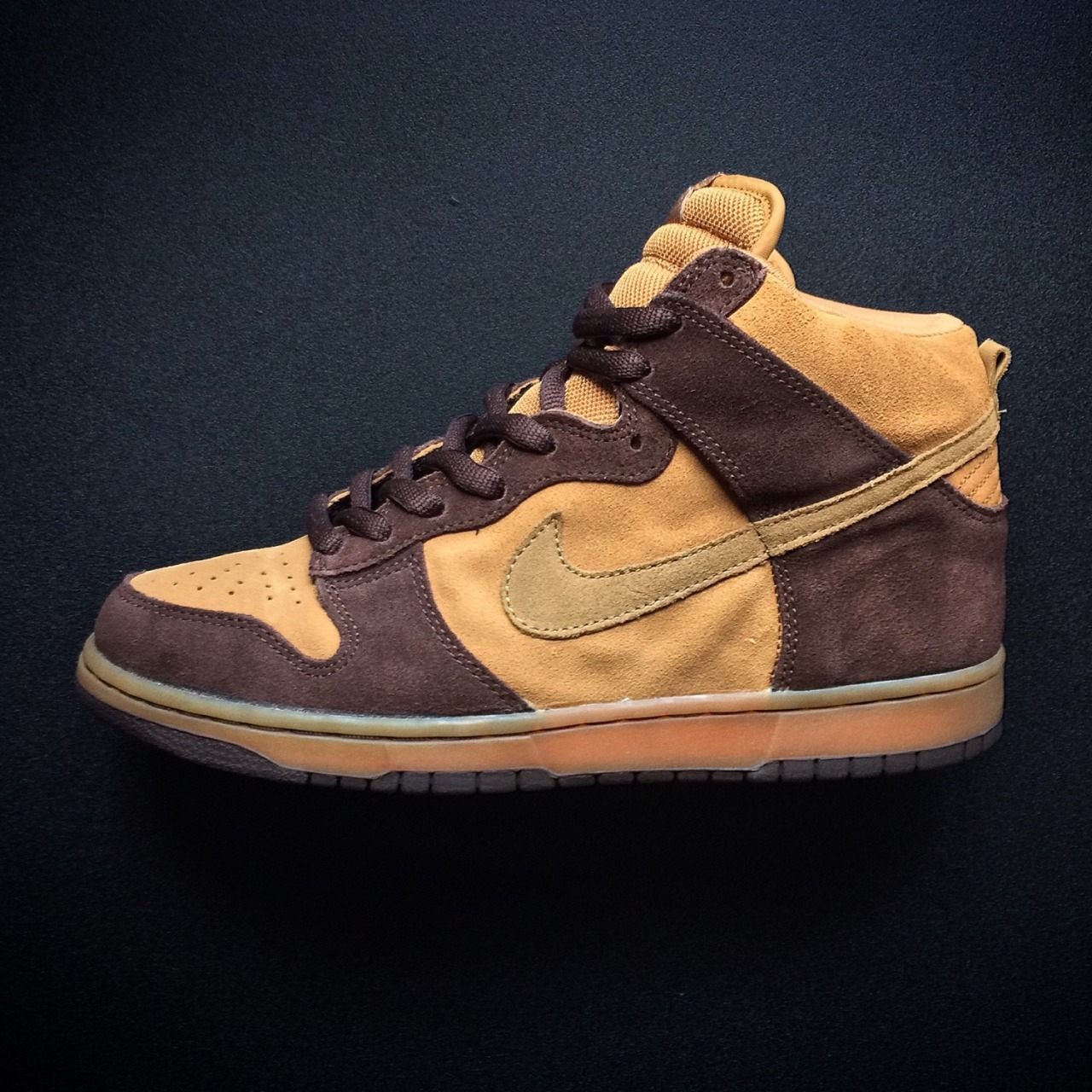 nike dunk sb low brown pack