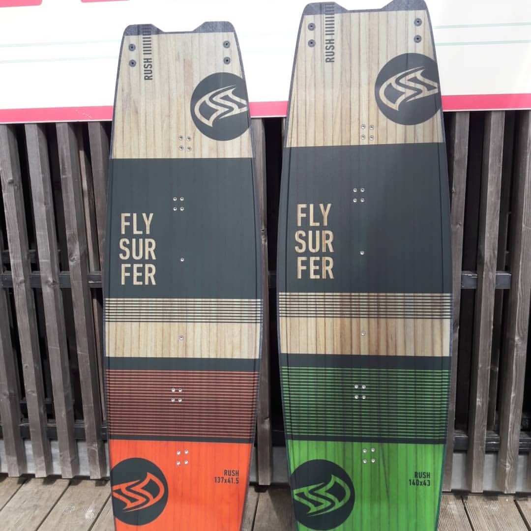 Nouvelles @flysurferkiteboarding Rush en test et dispo au shop
#flysurfertestpoint #flysurferkiteboarding #flysurferrush (à ZephControl)
https://www.instagram.com/p/B2EUuzFowNW/?igshid=1wy21x90c5l9v