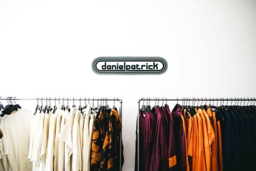 daniel-patrick:7967 melrose ave //