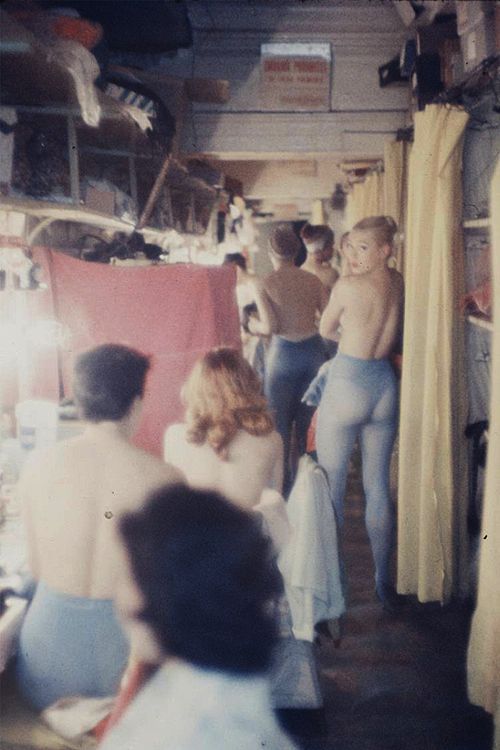 nobrashfestivity:Gordon Parks, Showgirls at The Latin Quarter,...