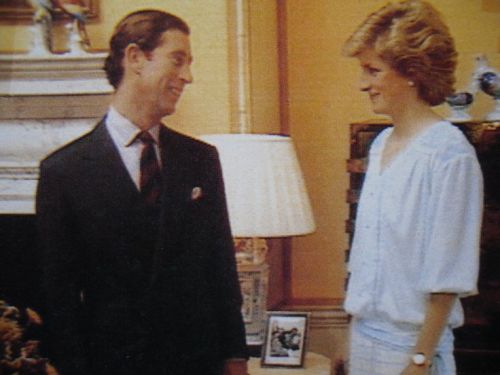 Charles et Diana discutent à Highgrove