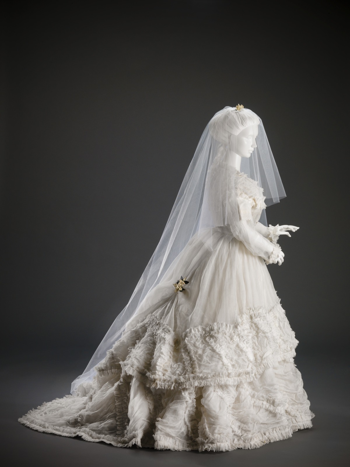 Fashions From History Wedding Dress 1868 Cincinnati Art Museum