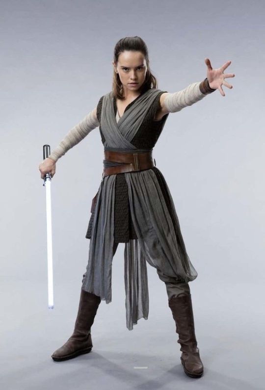 Rey Costume And Hairstyle Tumblr