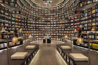 Mirrored ceiling makes this bookstore appear infinite in Hangzhou, China[OS][2998x2000]