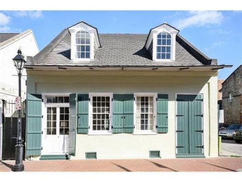 estately:New Orleans, LA - Adorable Creole cottage in the...