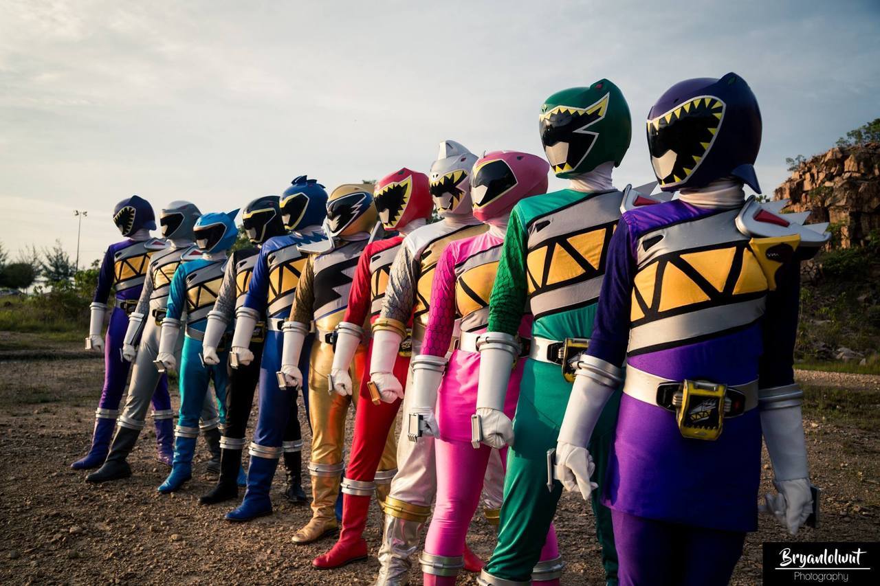 10 dino charge rangers