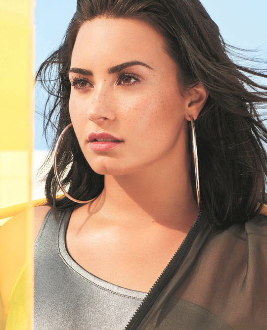 demetria lovato.  - Página 37 Tumblr_pq0jl2LAzP1xd05q8o1_540