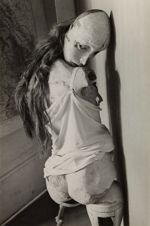 Hans Bellmer
The Doll (La Poupée), 1936
From Art Blart