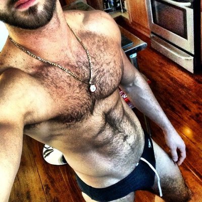 I wish more men looked like this! #Hairy #Stud