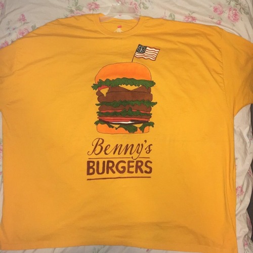 bennys burgers shirt