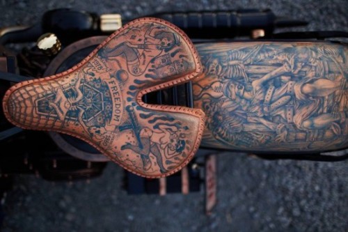 uggly:The world’s first tattooed motorcycle by Polish tattoo...