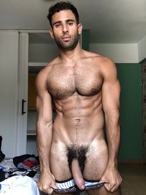 angelmuybueno:onlyfansgaysblog: