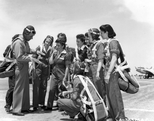 dieselfutures:WASP’s - Women Air Service Pilots