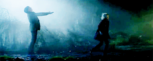 [Image: tumblr_pg1ldpj0eP1xn9ei5o2_540.gif]