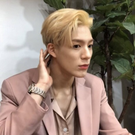 blonde jeno | Tumblr