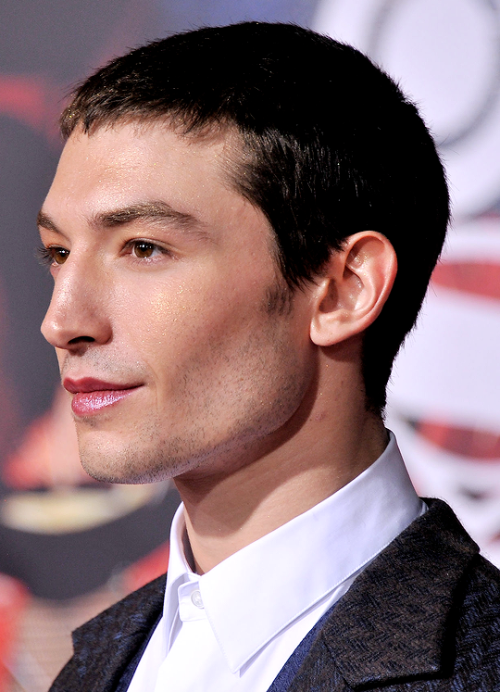 justiceleague:Ezra Miller at the premiere of ‘Justice League’...