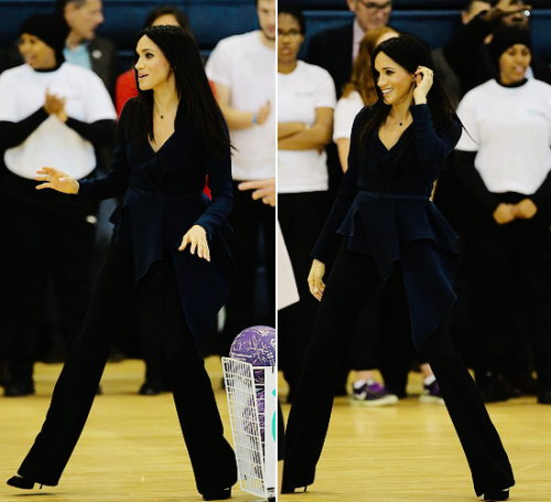 meghanmarklesmafia:Meghan, Duchess of Sussex takes to the...