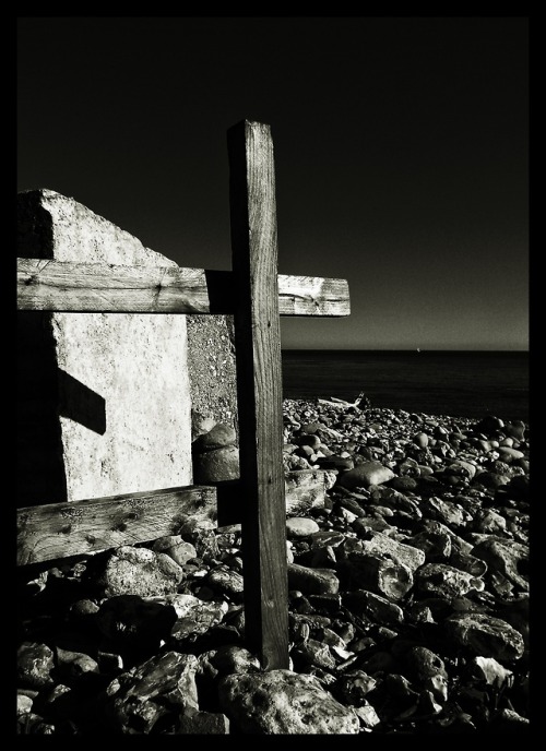 stonelantern:Beach . Dorset by stonelantern