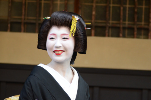 Geiko Sayaka, Gion Kobu (via 祇園甲部始業式2013のトリ｜ゆうちゃんの『きょう散歩』)