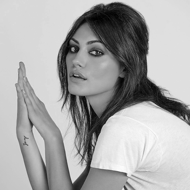 Phoebe Tonkin