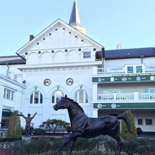 Churchill Downs (at Churchill Downs)