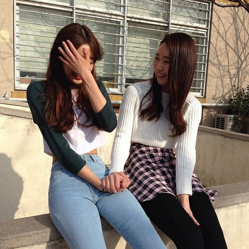 Ulzzang Lesbian Couple Icons