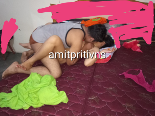 amitpritivns:PRITI Having Grt fun with varanasi paid tumblr...