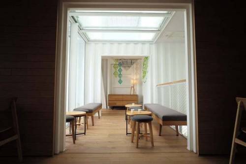 Kengo Kuma Creates Starbucks Store in Taiwan From 29 Shipping...